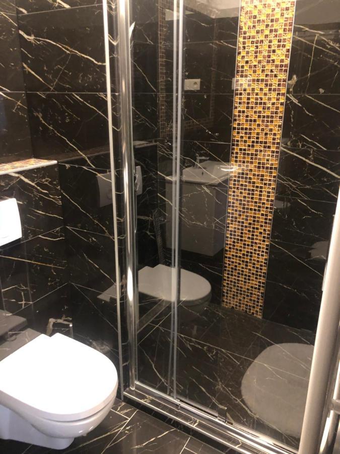 Sas Street Luxory Apartmán *